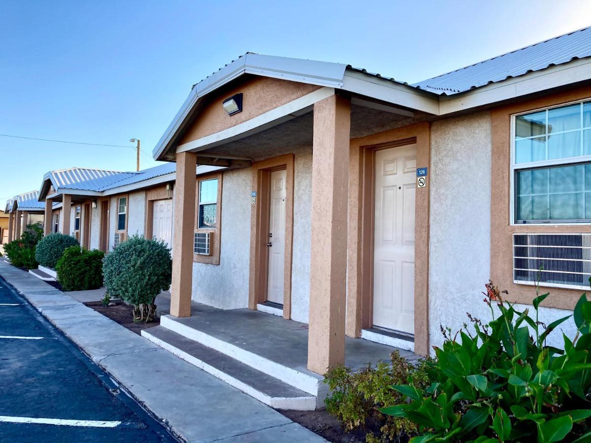 Desert Motel