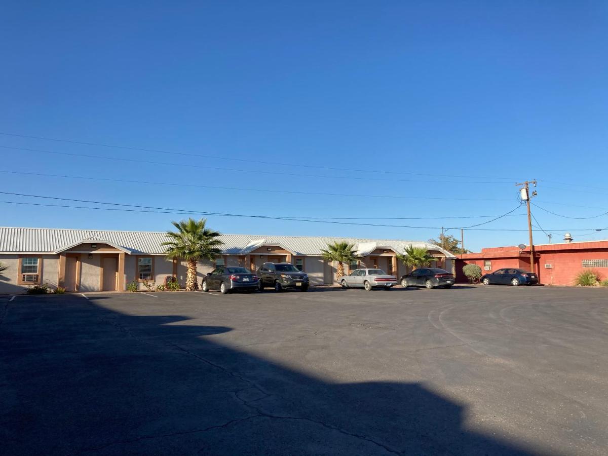 Desert Motel Van Horn